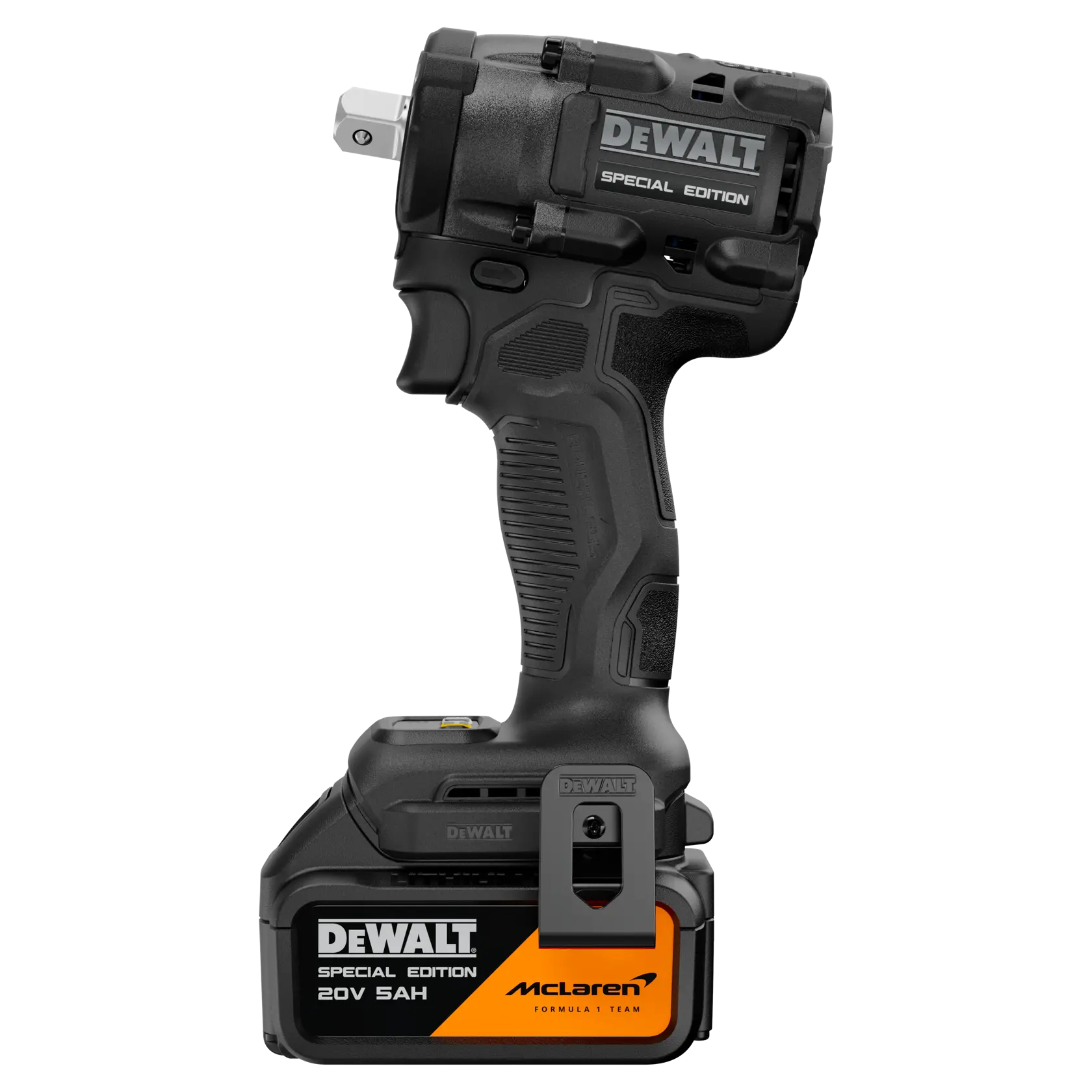 Uma ferramenta elétrica sem fio DEWALT preta, edição especial, com a marca McLaren na bateria. A ferramenta está