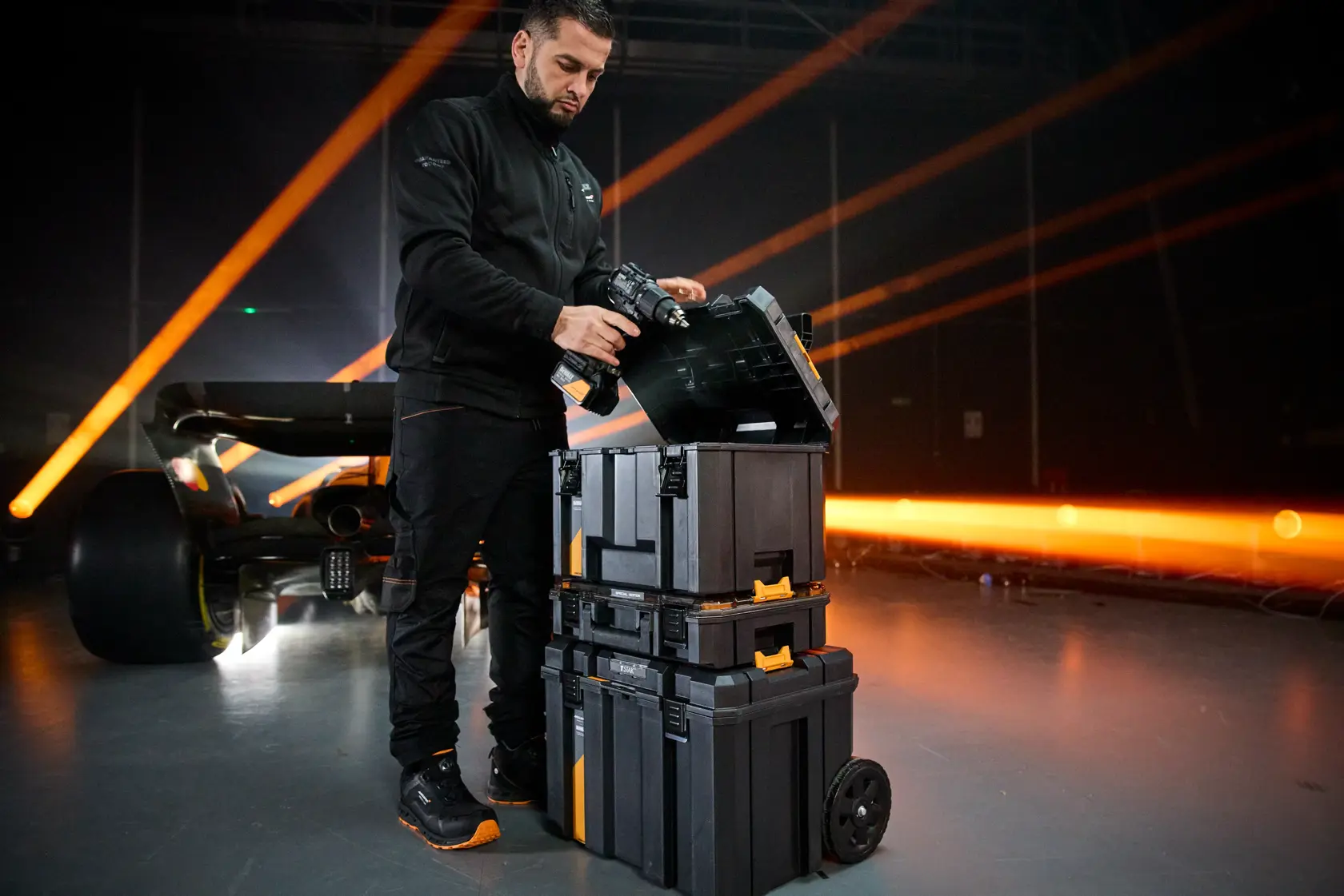 Torre de armazenamento dewalt® TSTAK™ x mclaren